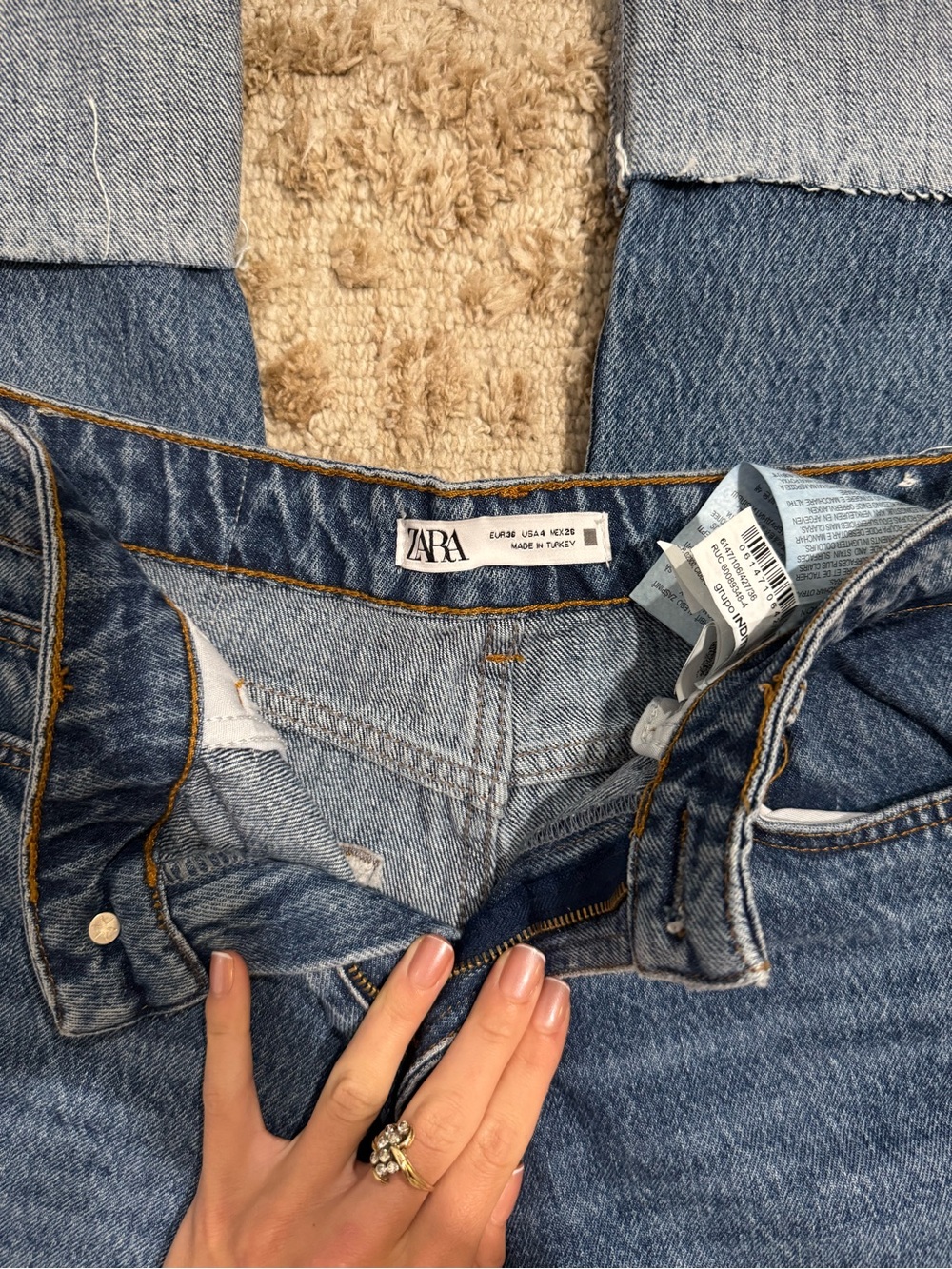Zara Medium Blue High-Rise Denim Jeans - Picture 3 of 3